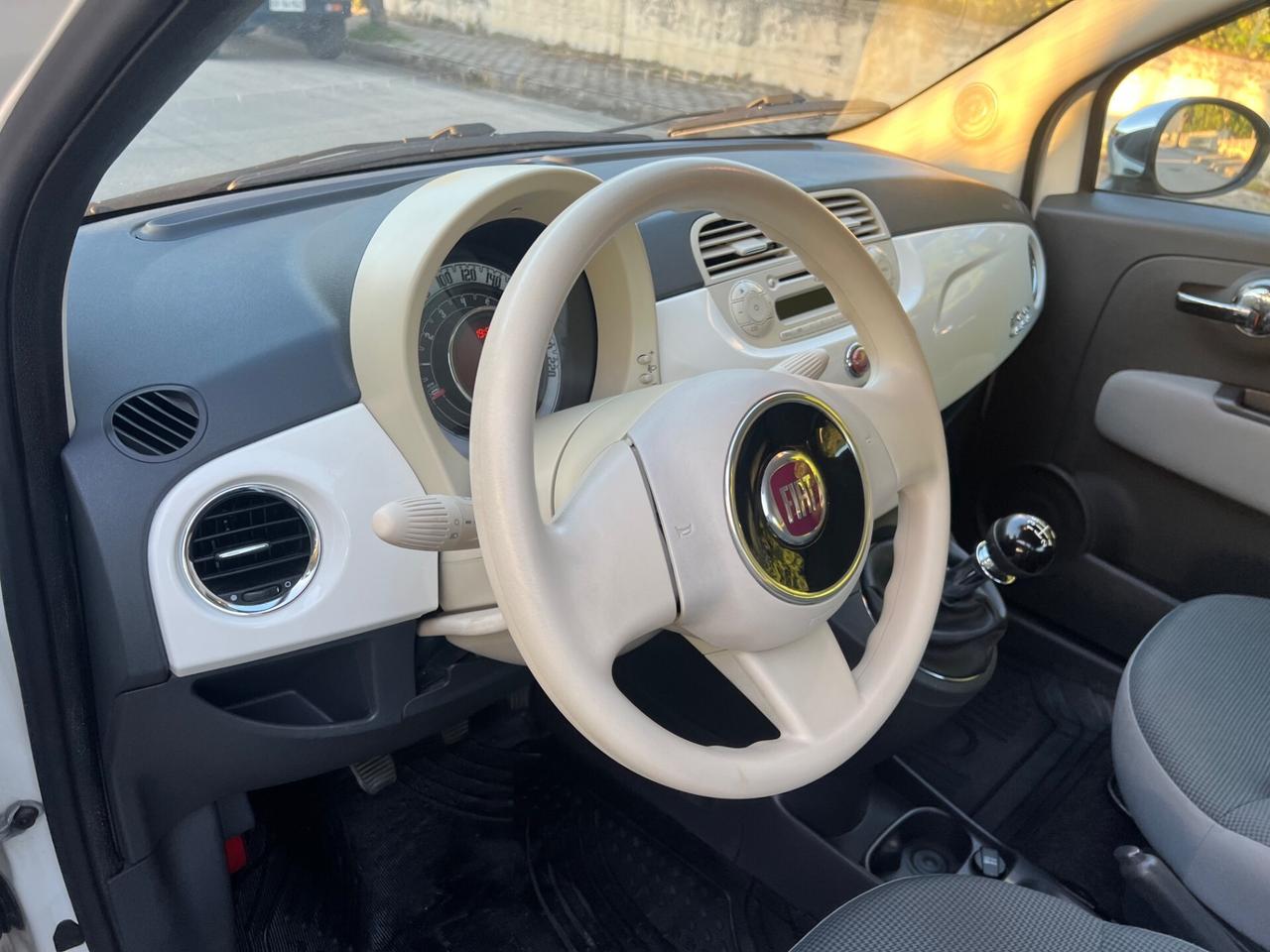 Fiat 500 1.2 benzina 69cv Lounge 2014