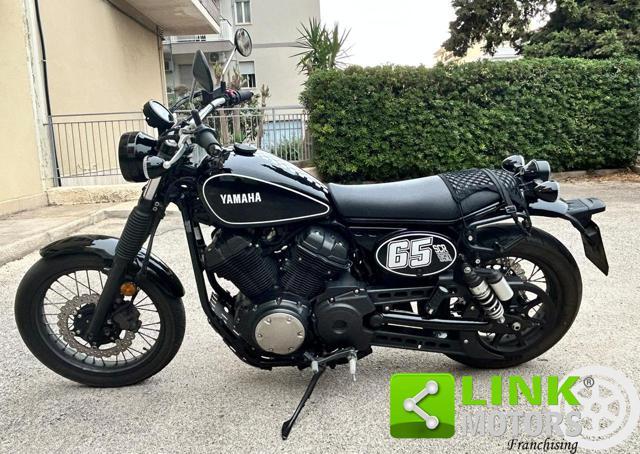 YAMAHA SCR 950 .