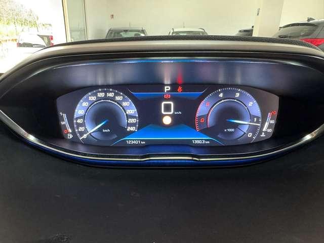 Peugeot 3008 3008 II 2016 1.5 bluehdi Crossway s