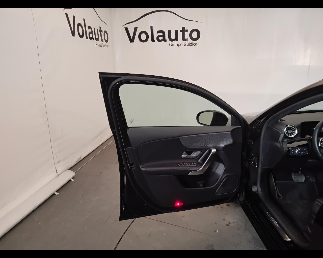 Mercedes-Benz Classe A - W177 2018 - A 180 d Sport Night edition Plus auto