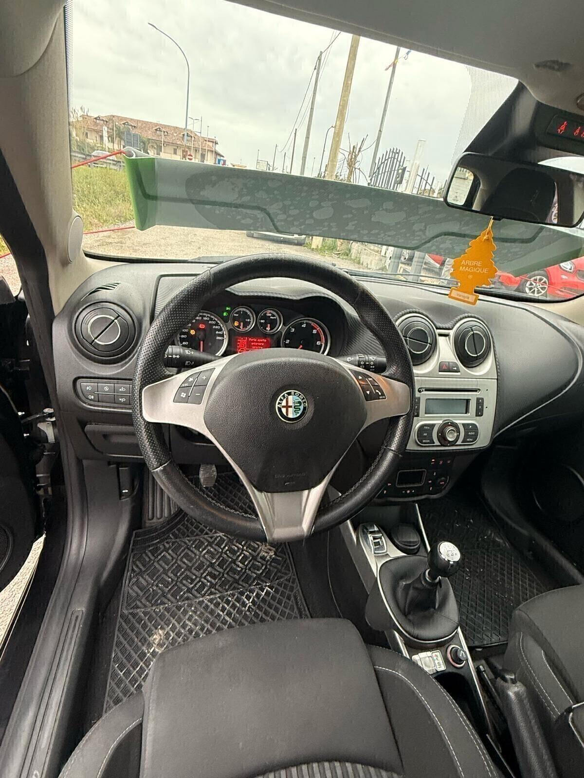 Alfa Romeo MiTo 1.3 JTDm-2 95 CV S&S Distinctive Sport Pack