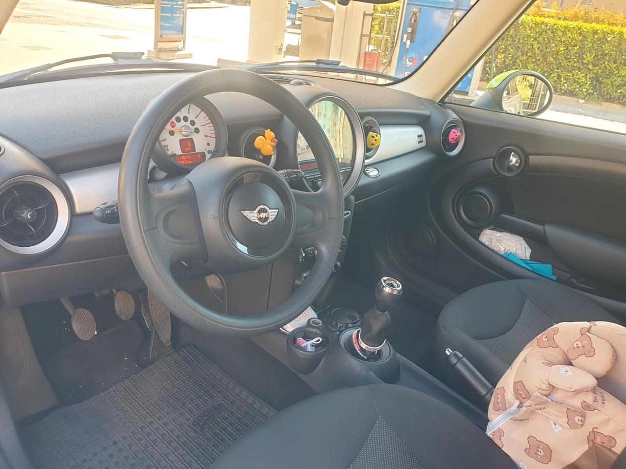 Mini 1.6 16V One (55kW)
