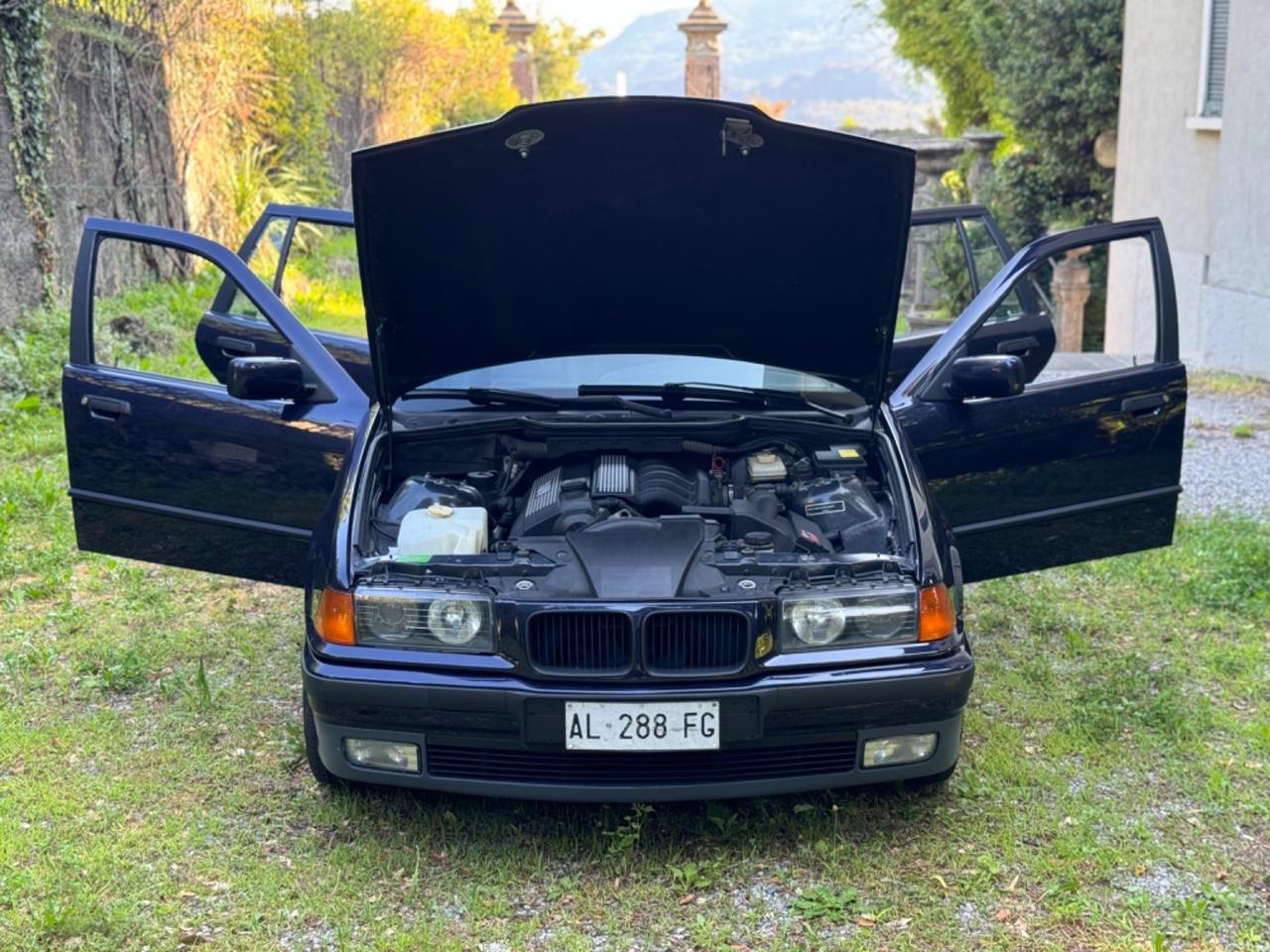 BMW E36 320i – Viola Madeira – Interni in Pelle Viola – ASI
