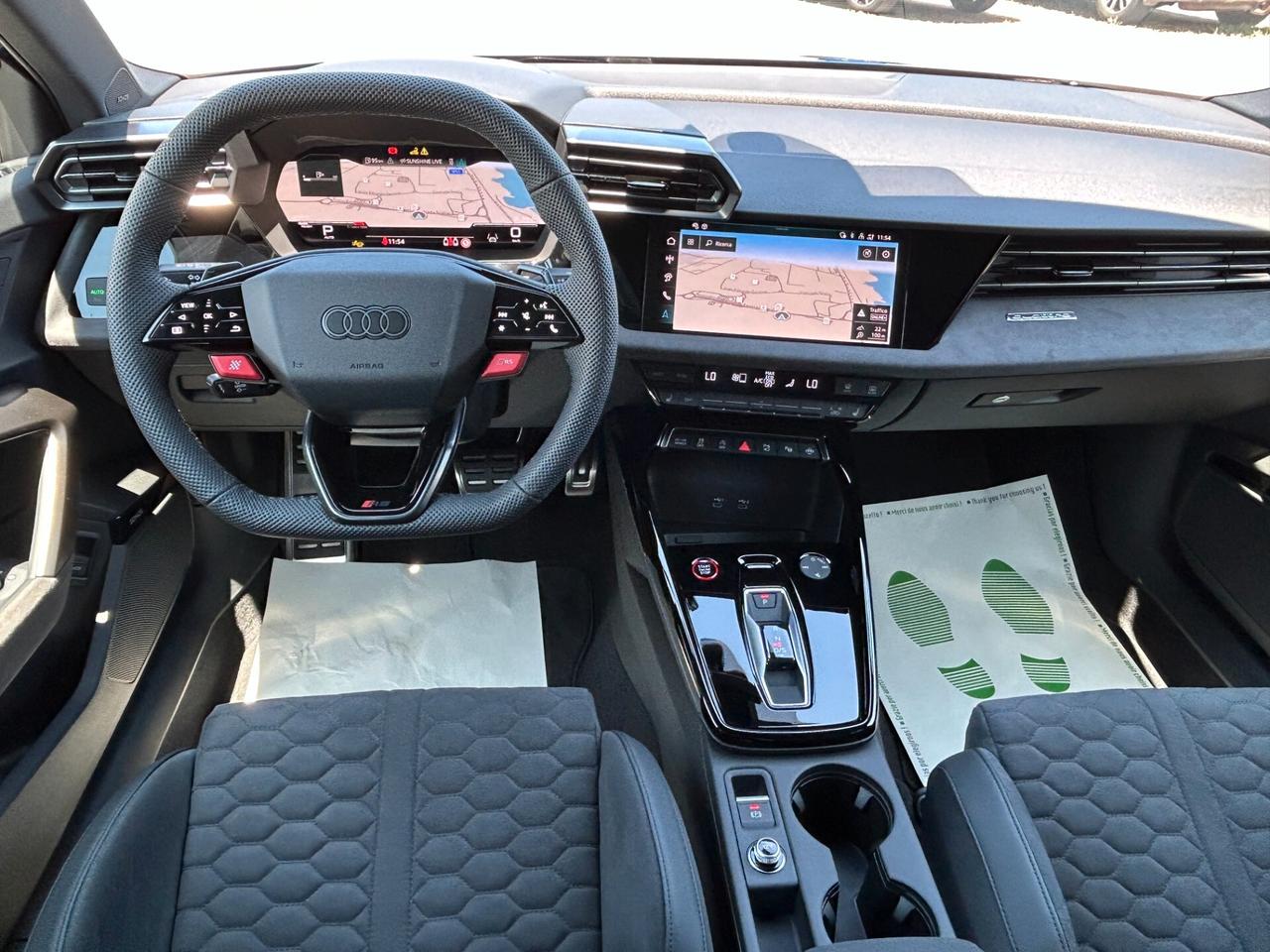 Audi RS3 Sportback 2.5 tfsi quattro s-tronic KM 0