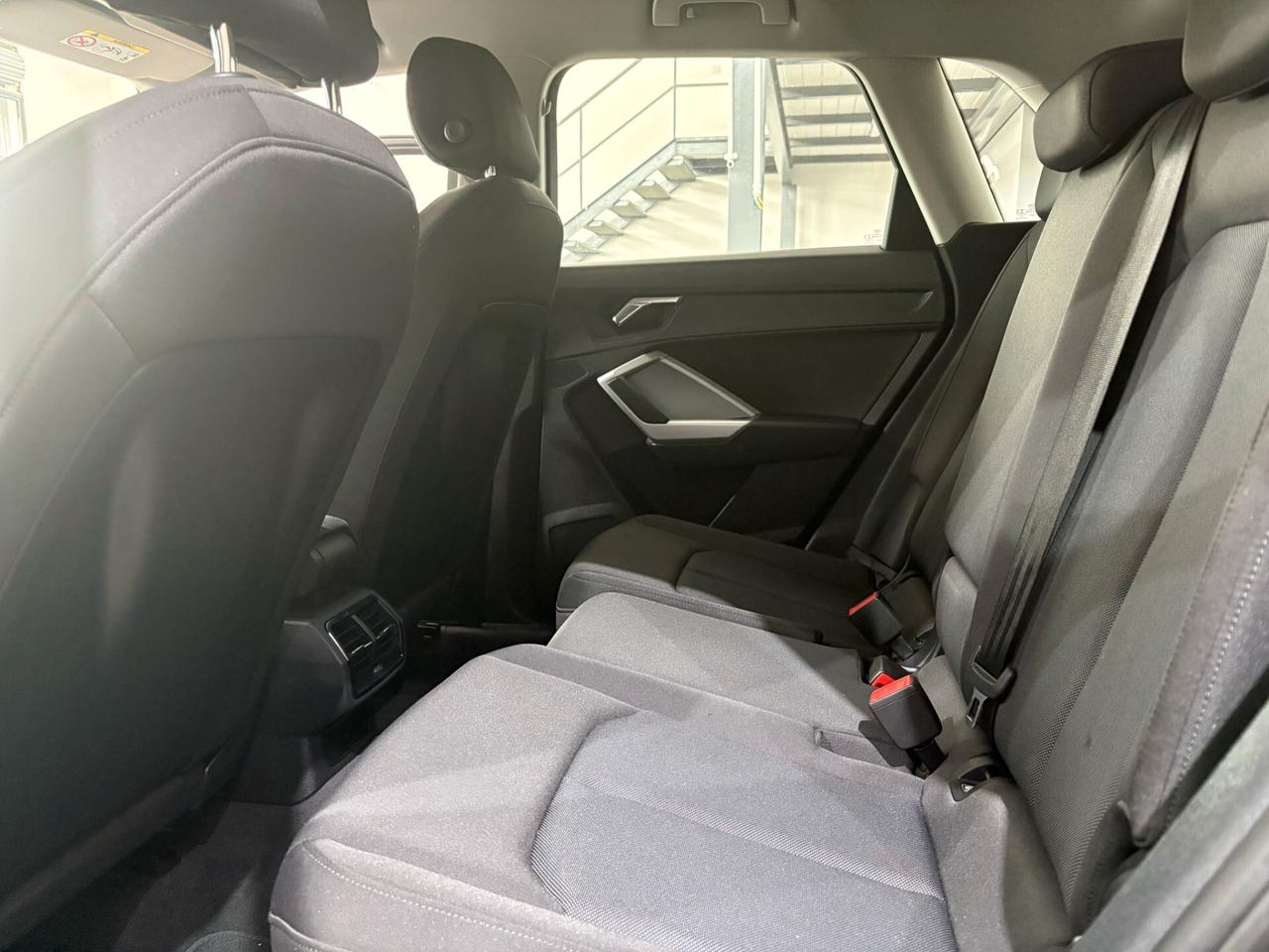 Audi Q3 35 TDI S tronic Business Advanced