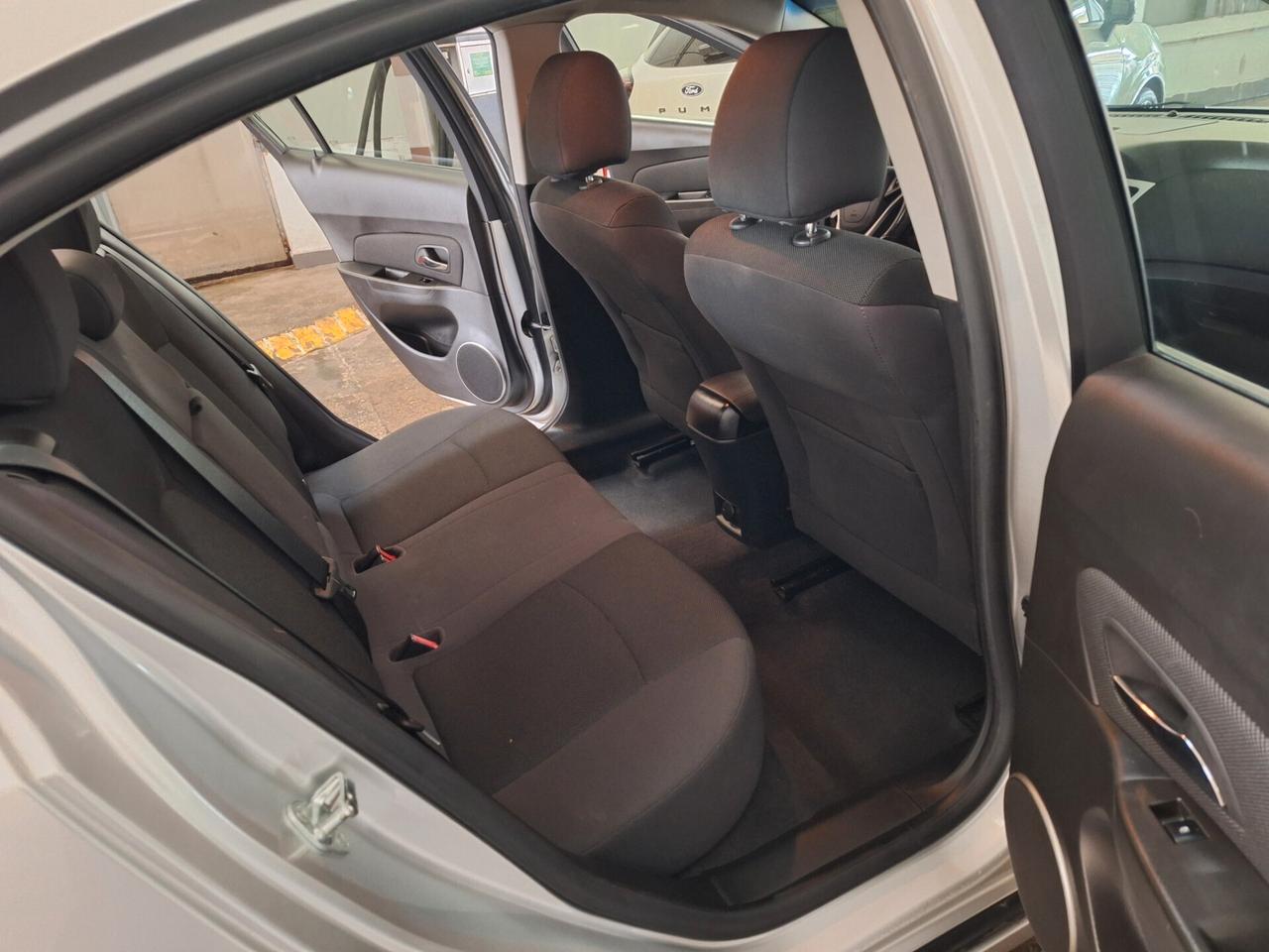 Chevrolet Cruze 1.8 4 porte LT GPL BERLINA EURO5 UNICOPROPIETARIO