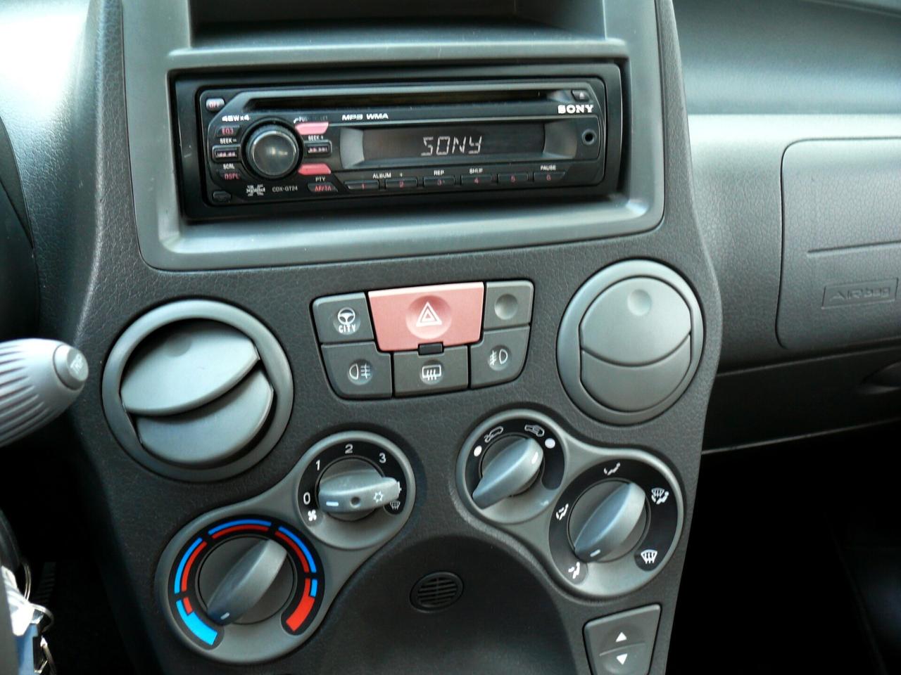 Fiat Panda GPL (M1359)