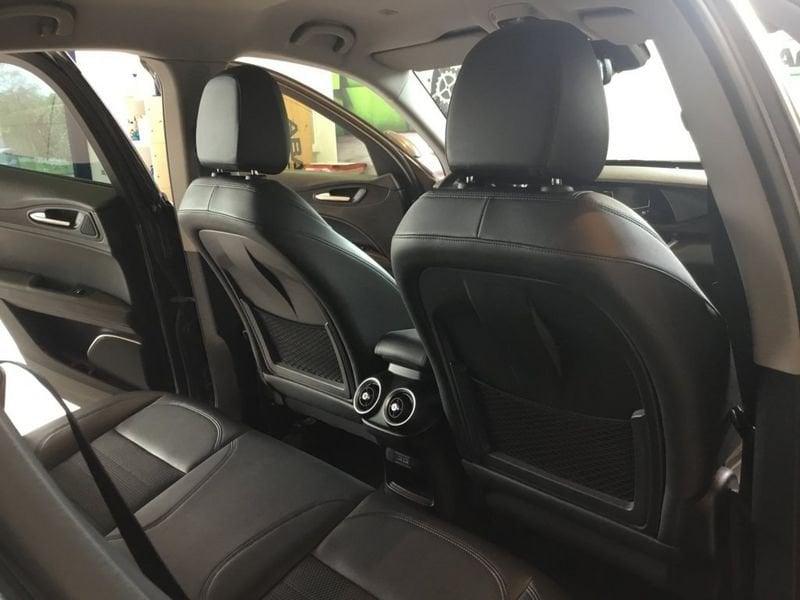 Alfa Romeo Stelvio 2.2 Turbodiesel 210 CV AT8 Q4 Super