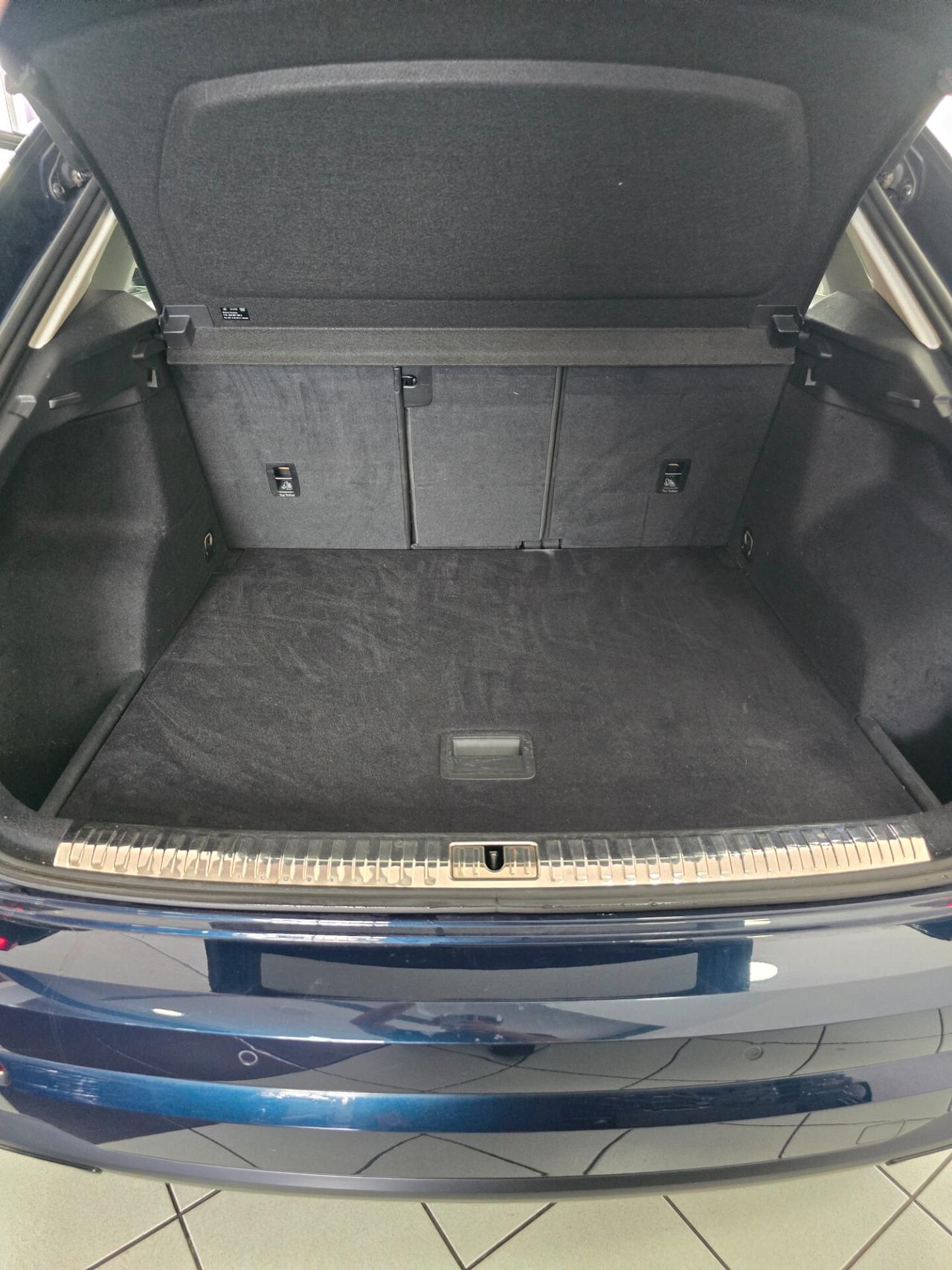 Audi Q3 40 TDI quattro S tronic Business Advanced