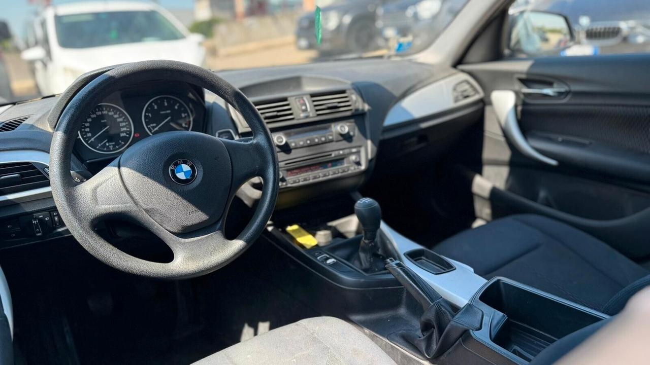 Bmw 116D 2.0 DIESEL 2012