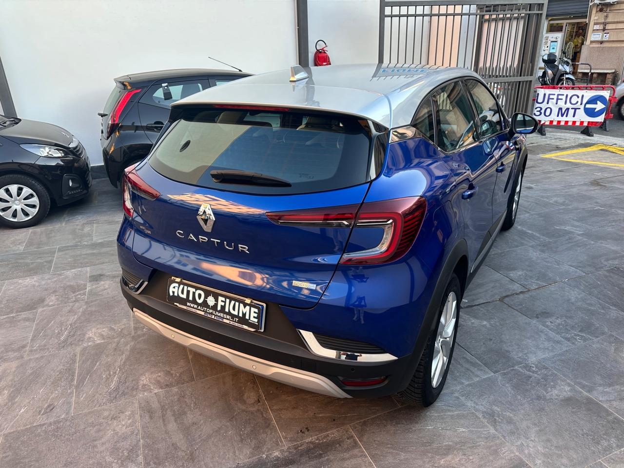 Renault Captur Plug-in Hybrid E-Tech 160 CV Intens