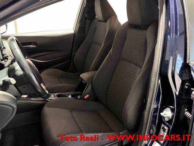 TOYOTA Corolla 1.8 Hybrid Business - PROMO