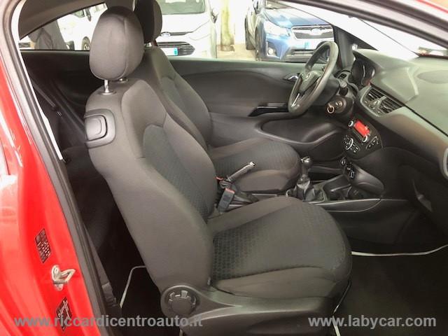 OPEL Corsa 1.2 Coupé