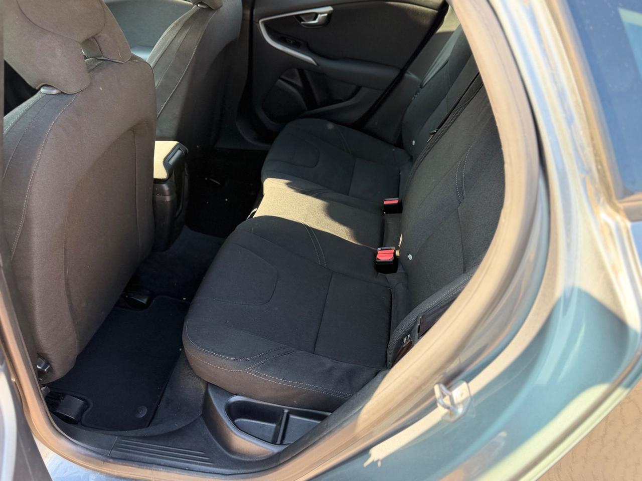 Volvo V40 D2 1.6 SUMMUM