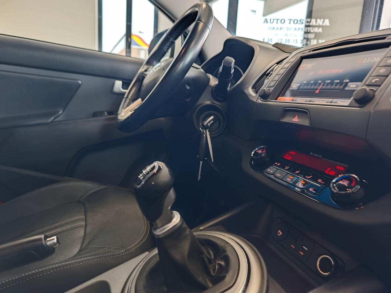 Kia Sportage 1.7 CRDI VGT 2WD high tech