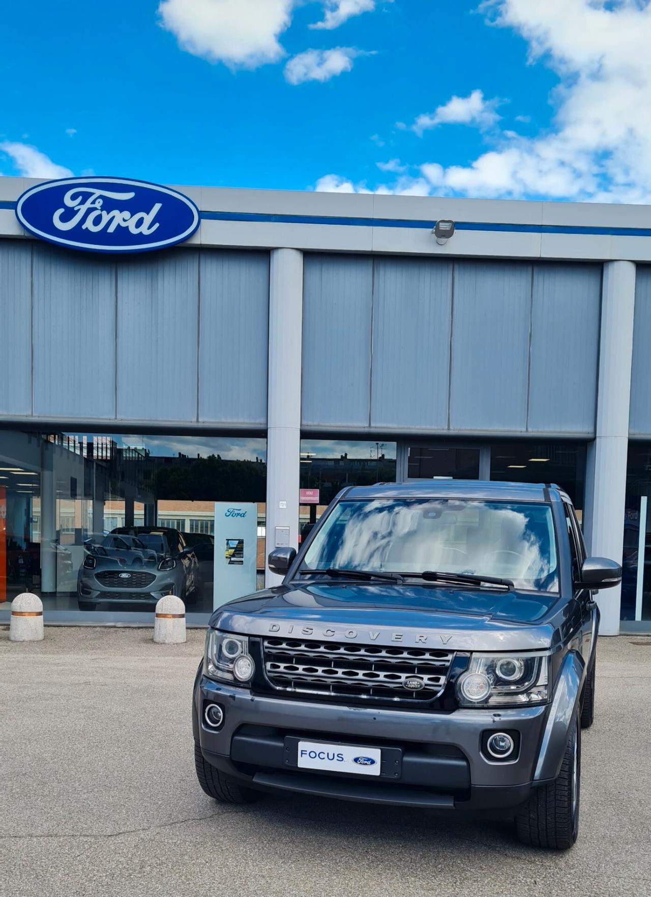Land Rover Discovery 4 3.0 TDV6 211CV SE