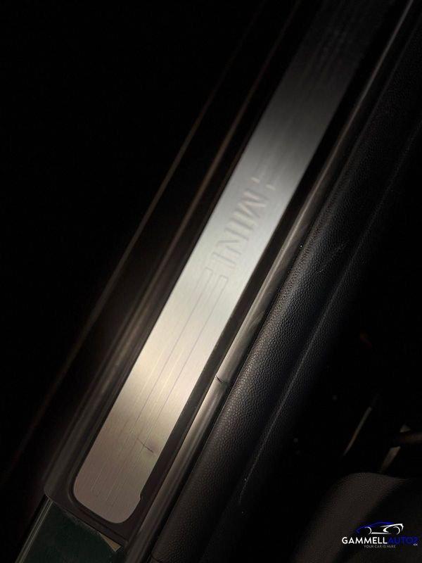 MINI Mini One D Business