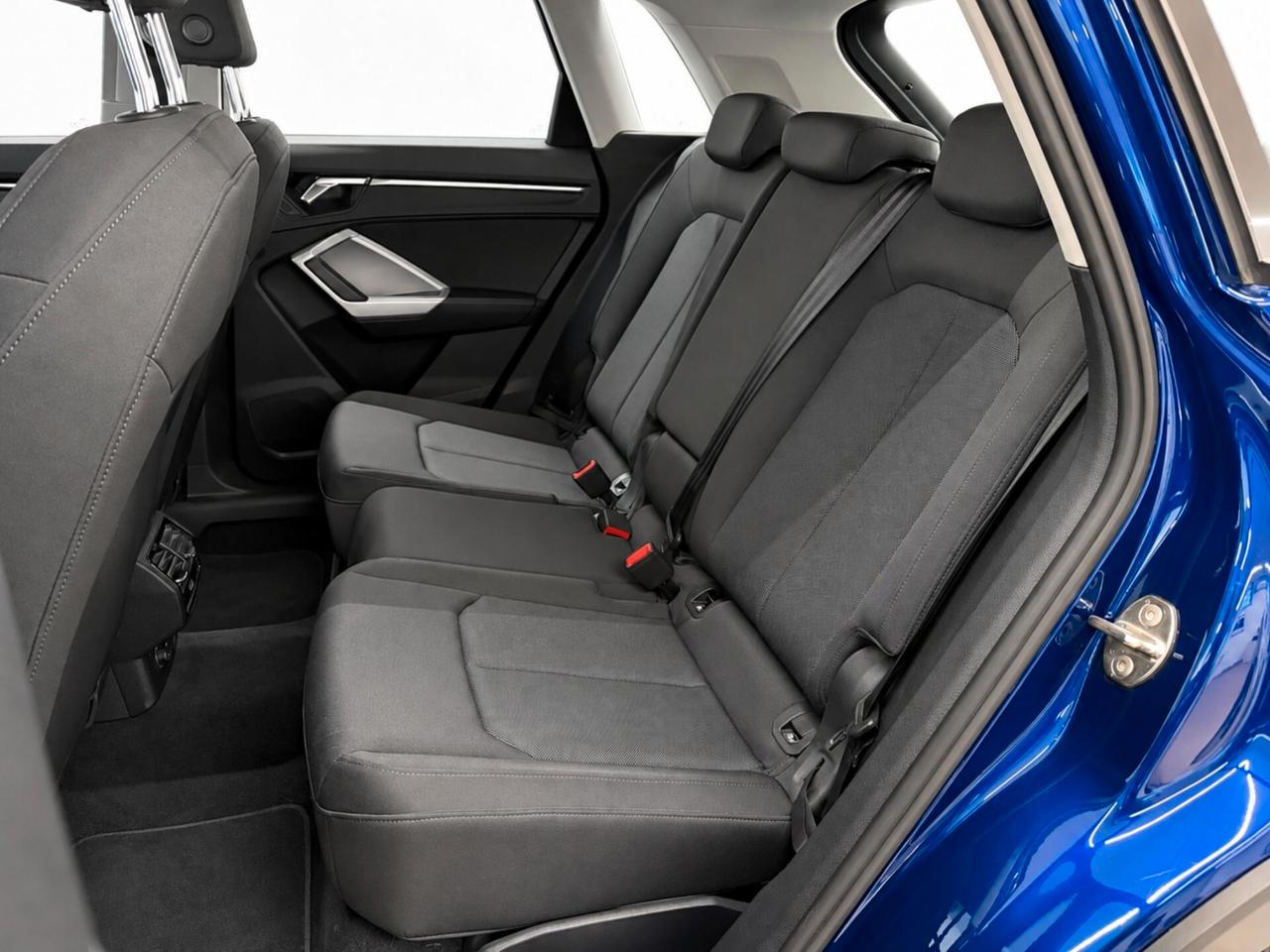 Audi Q3 35 TDI S tronic Business