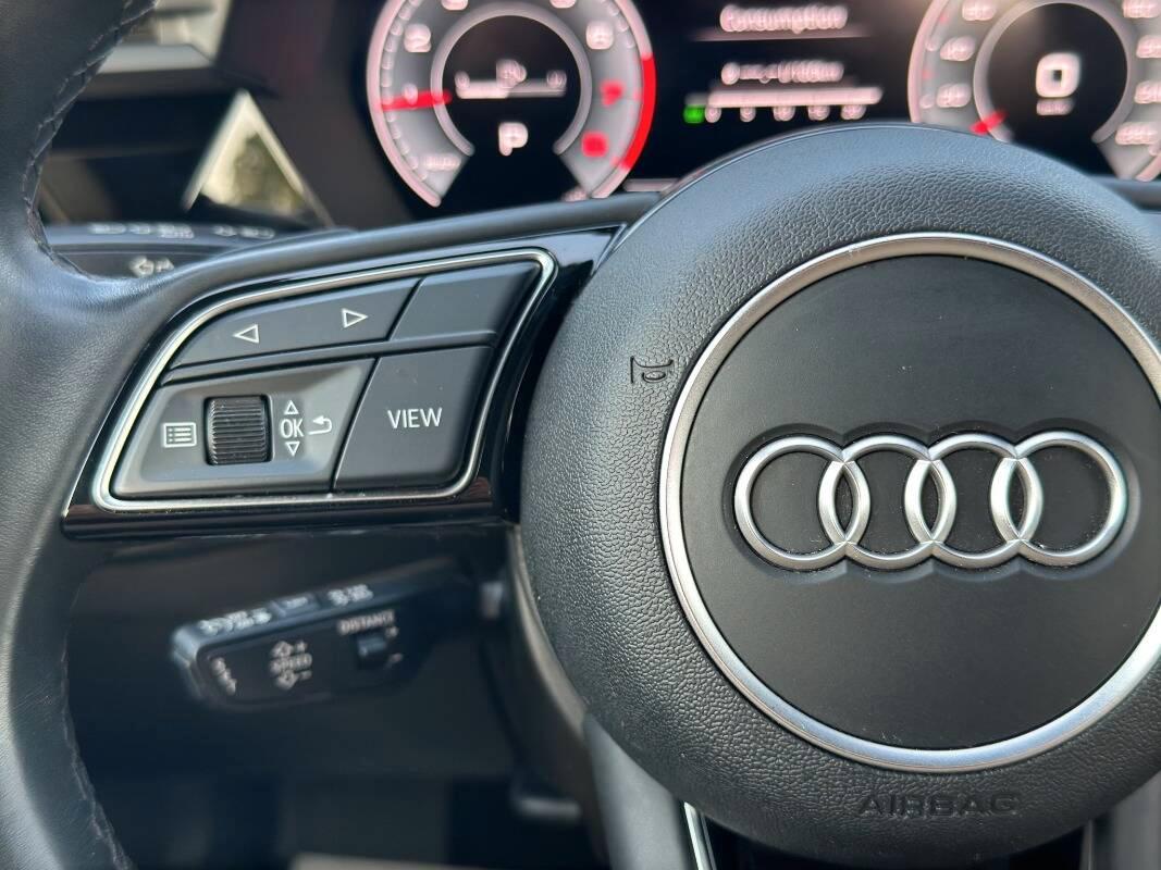 Audi A3 Sportback 30 1.0 tfsi mhev Business AUTOMATICA E CARPLAY