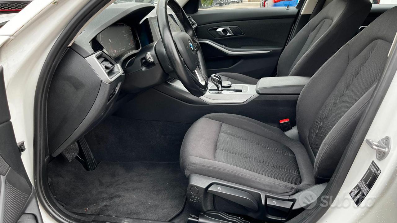 BMW 320D TOURING BUSINESS ADVANTAGE AUT.