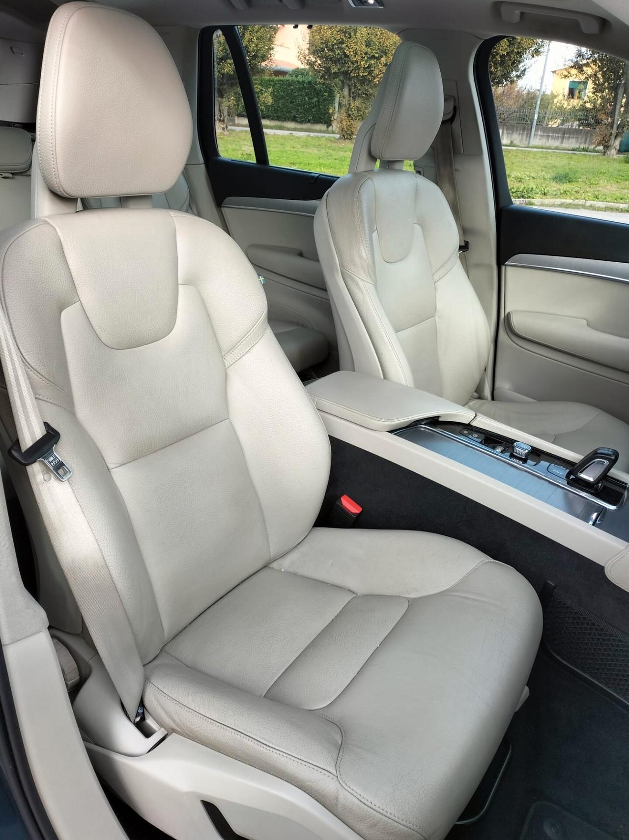 Volvo XC 90 AWD Geartronic Business Plus UNIPRO