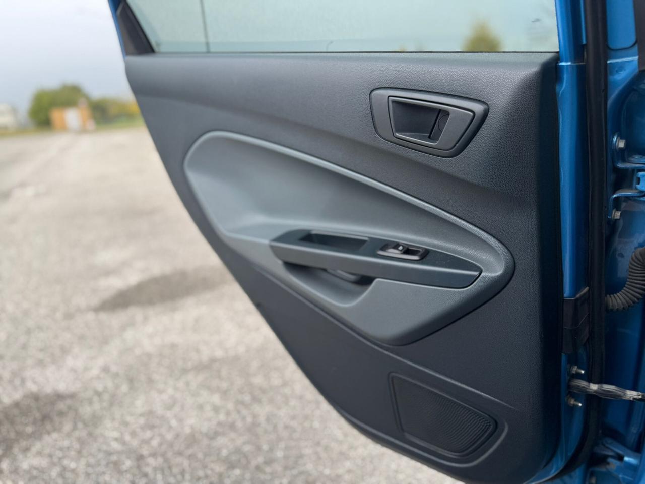 Ford Fiesta 1.2 82 CV 5 porte Titanium