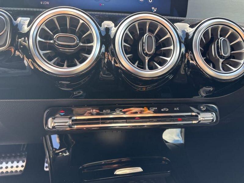 Mercedes-Benz Classe A 180d Automatic AMG Line Advanced Plus Digital Edition