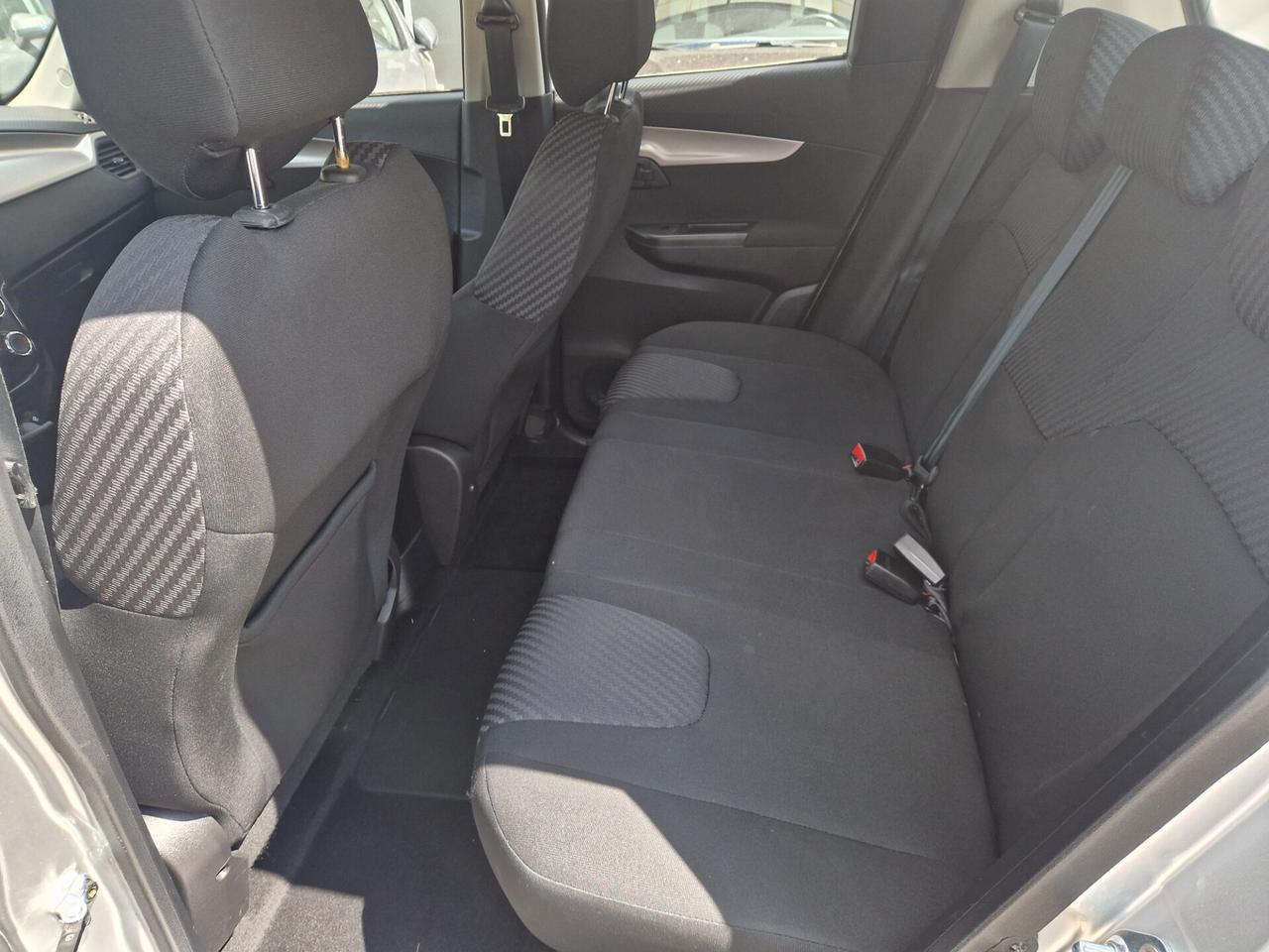 Mahindra KUV100 1.2 VVT M-Bifuel(GPL) K6