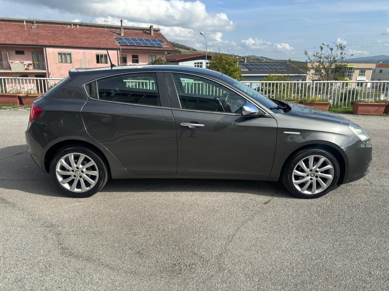 Alfa Romeo Giulietta 1.6 JTDm-2 120 CV Distinctive