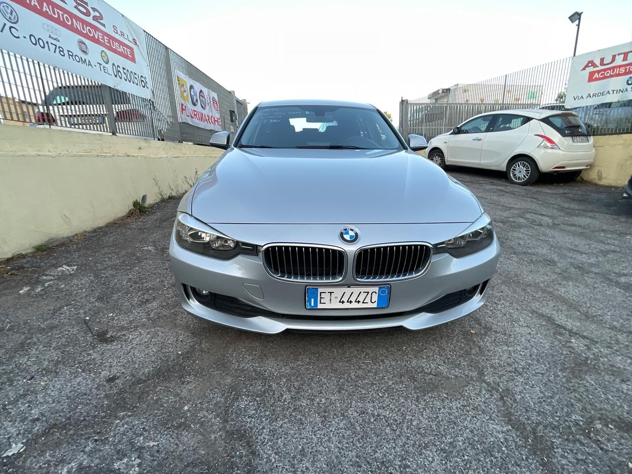 Bmw 320 320d Touring cambio automatico - navigatore