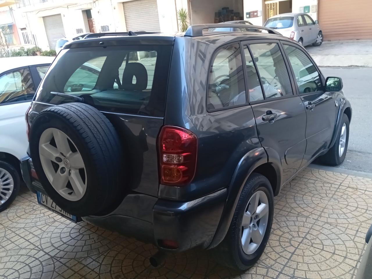 Toyota RAV 4 RAV4 2.0 Tdi D-4D cat 5 porte