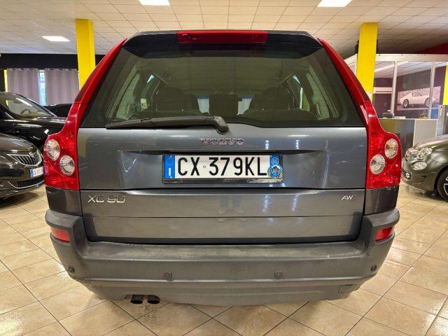 VOLVO XC90 2.4 D5 185 CV AWD Executive 7 POSTI