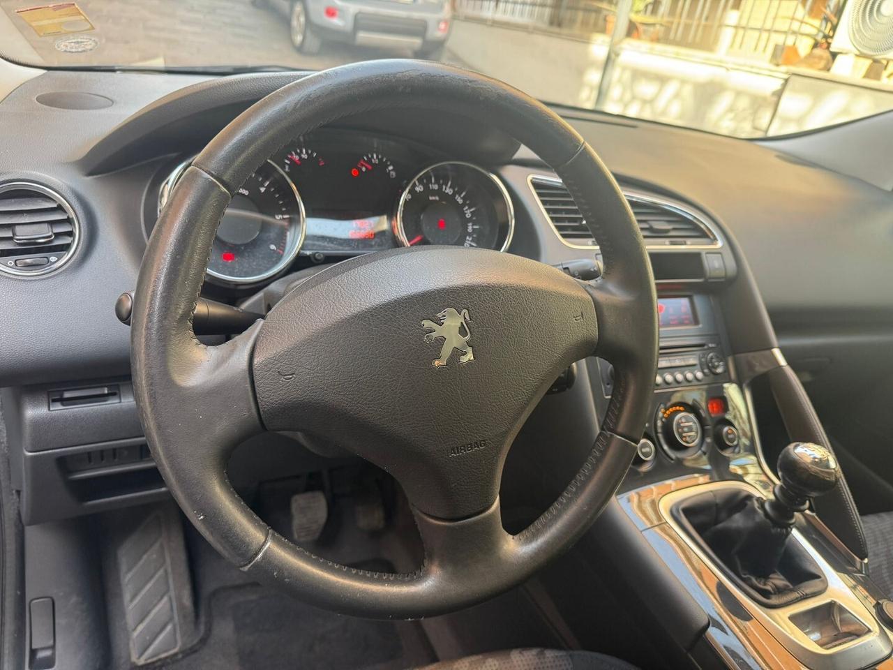 PEUGEOT 3008 1.6 HDi 110 CV Business UNIPRO