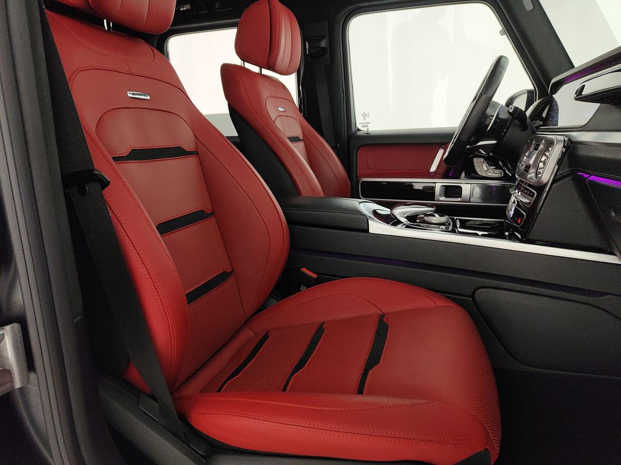 Mercedes-Benz G AMG 63 585cv auto