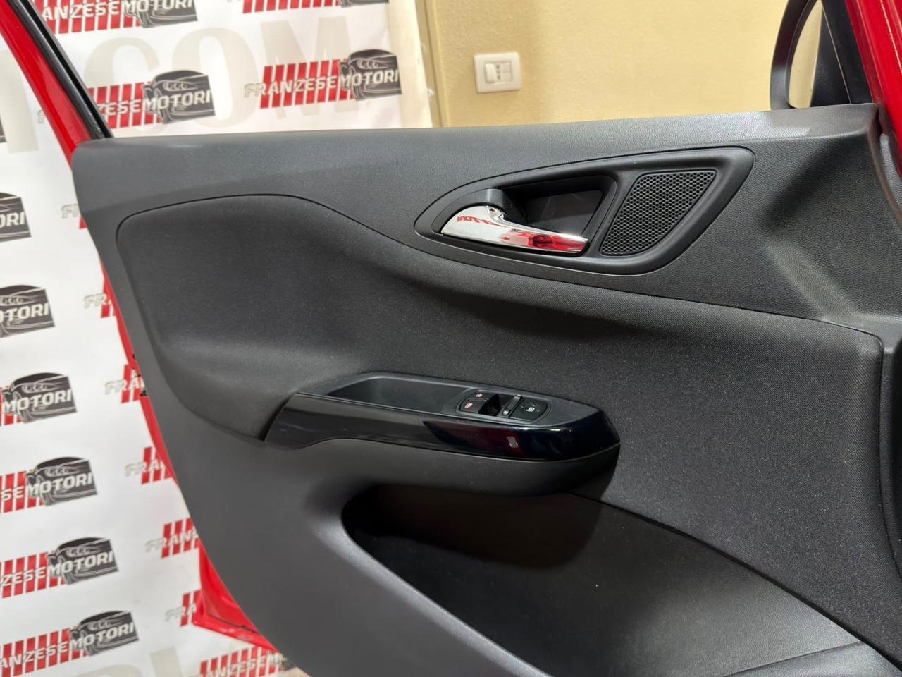 Opel Corsa 1.4 90CV GPL Tech 5 porte Innovation