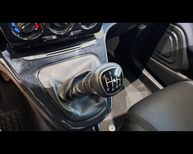 LANCIA Ypsilon 1.0 hybrid Gold Plus