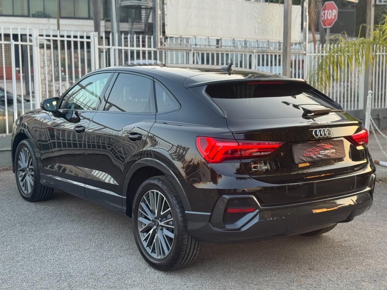 Audi Q3 Sportback 35 TDI S tronic Business Plus