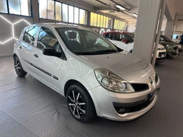 Renault Clio Storia 1.2 5 porte Confort