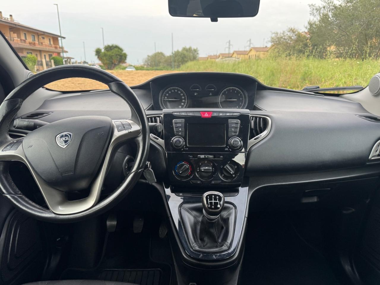Lancia Ypsilon 1.2 69 CV 5 porte GPL