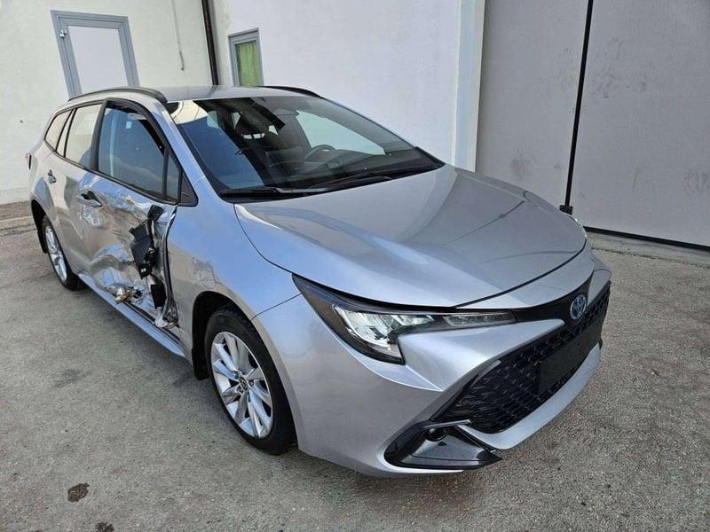 Toyota Corolla Touring Sports 1.8h Active auto - START - INCIDEN