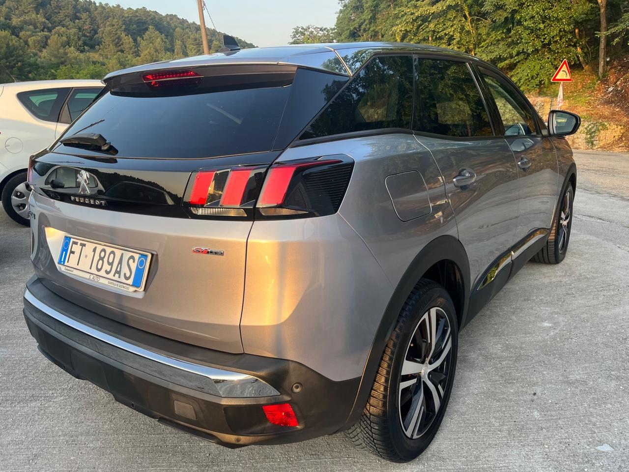 Peugeot 3008 BlueHDi 120 S&S EAT6 Allure