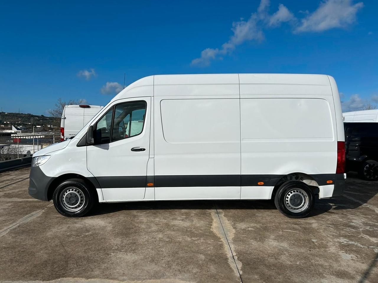 Mercedes Benz Sprinter Furgone 311 F 39/33
