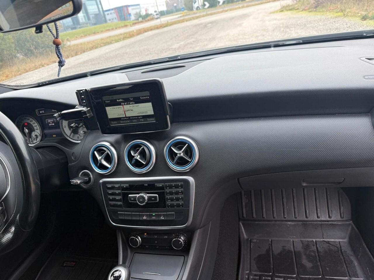 Mercedes-benz A 180 CDI Dark Night Edition