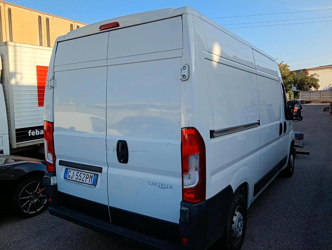 Peugeot Boxer 328 2.2 BlueHDi 120 S&S PC-TN Furgone