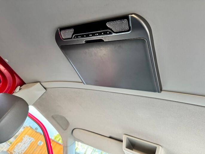 Volkswagen Transporter 2.5 TDI/130CV PC Kombi