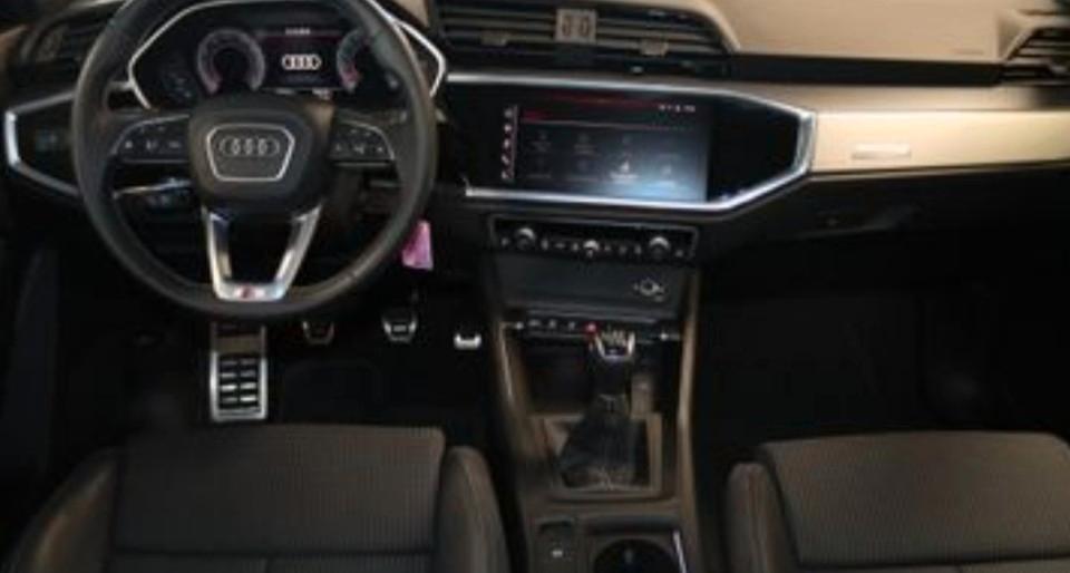 Audi Q3 35 SPORTBACK SB S line plus-Navi-LED-Virtual--