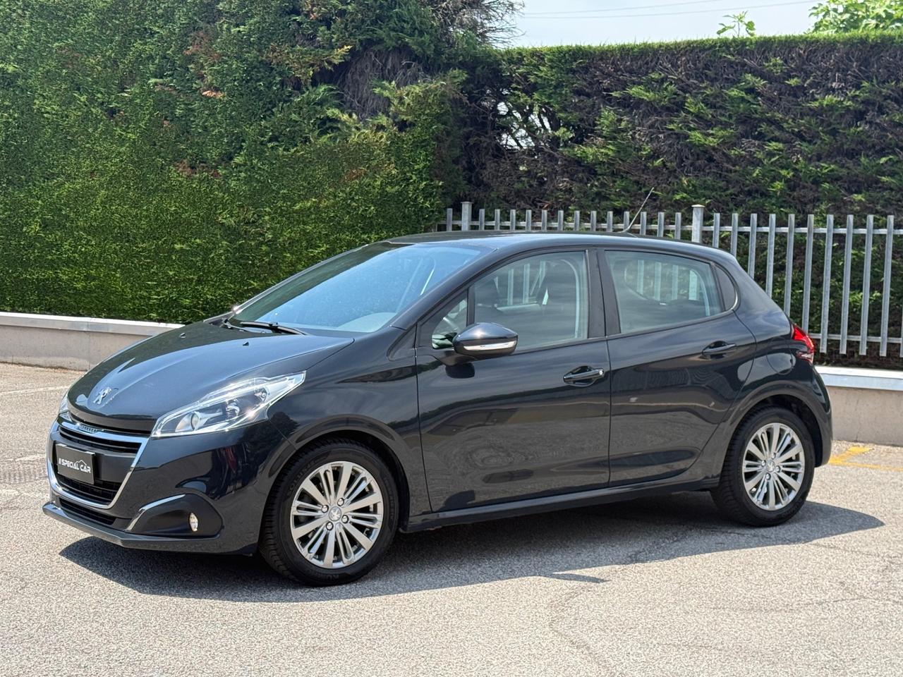 Peugeot 208 BlueHDi 1.4 100 S&S 5p.Active 67.000KM
