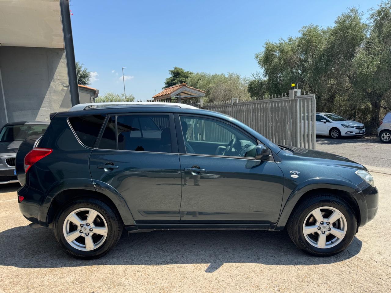 Toyota RAV 4 RAV4 2.2 D-4D 177 CV Luxury