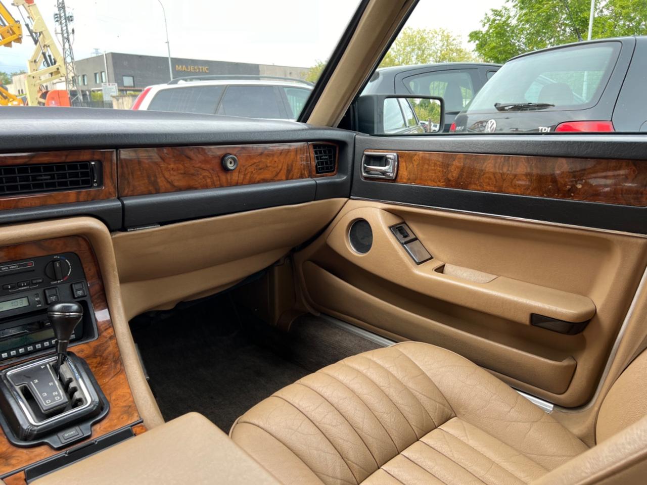 Jaguar XJ XJ6 4.0