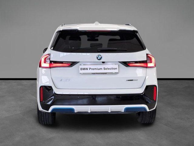 BMW iX1 xDrive 30 Msport Aut. + Tetto apribile